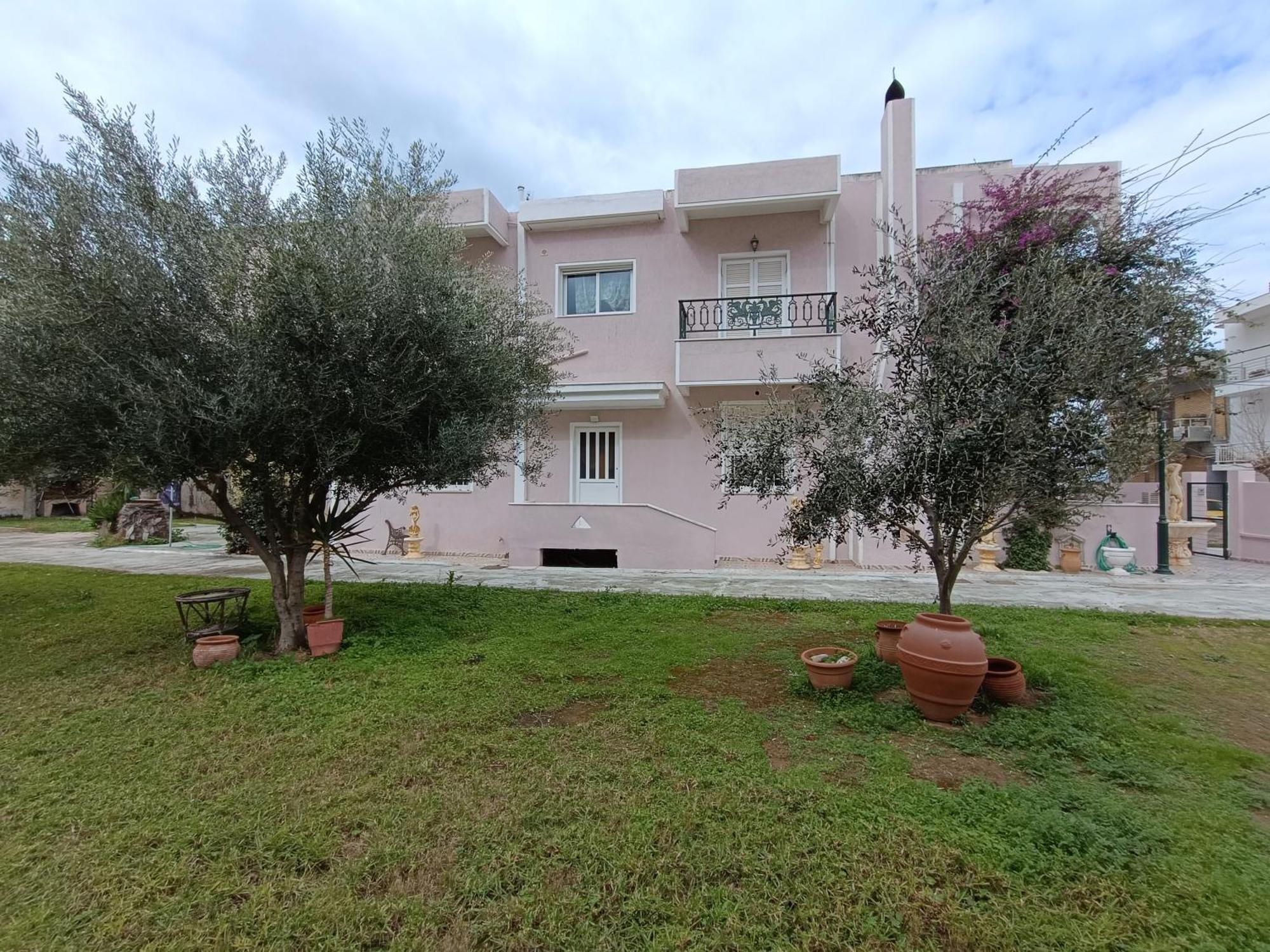 Spacious Apartment Corinth Екстериор снимка